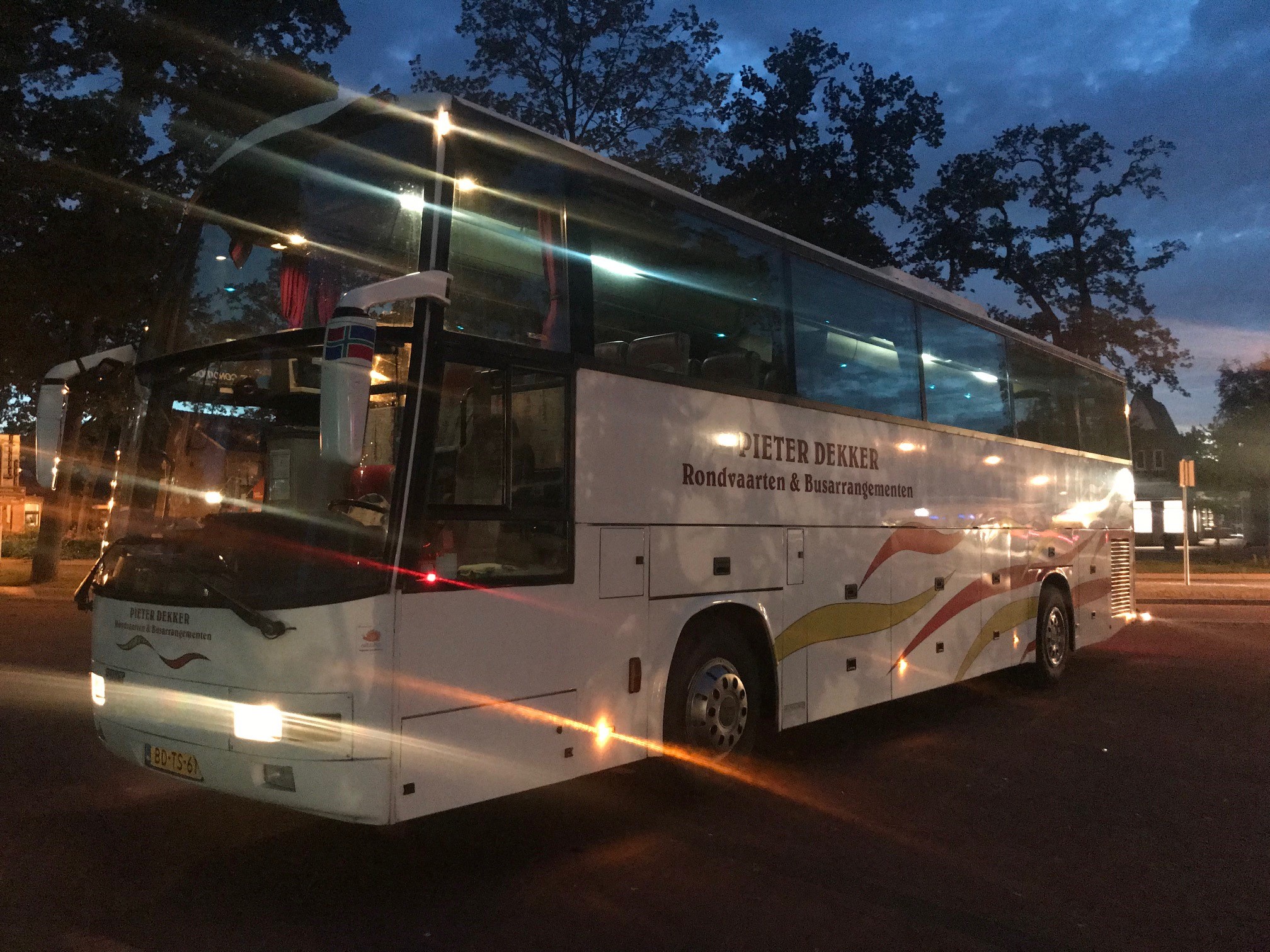 Luxe Bus Pieter Dekker Rondvaarten
